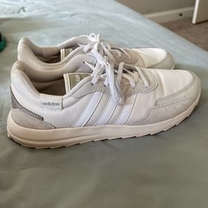 Adidas Women’s Sneakers 8.5 Retrorun Running Shoe, Chalk White/White